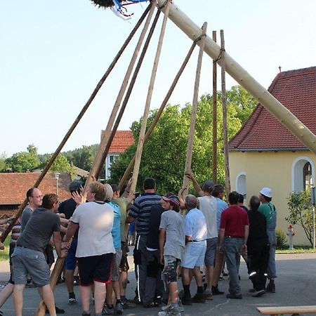 Gasthaus Zur Waldesruh Waffenbrunn ภายนอก รูปภาพ