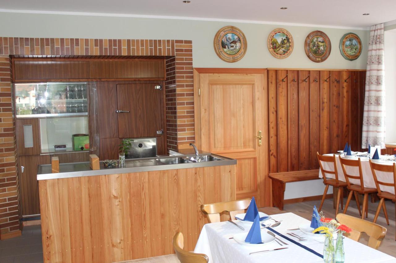 Gasthaus Zur Waldesruh Waffenbrunn ภายนอก รูปภาพ
